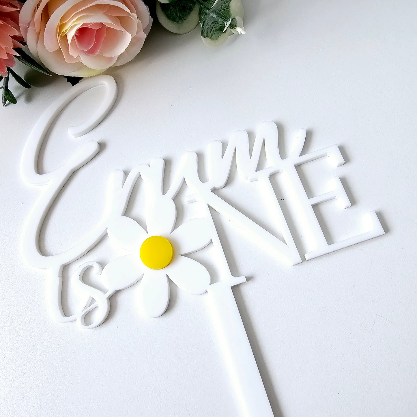 Daisy Cake Topper